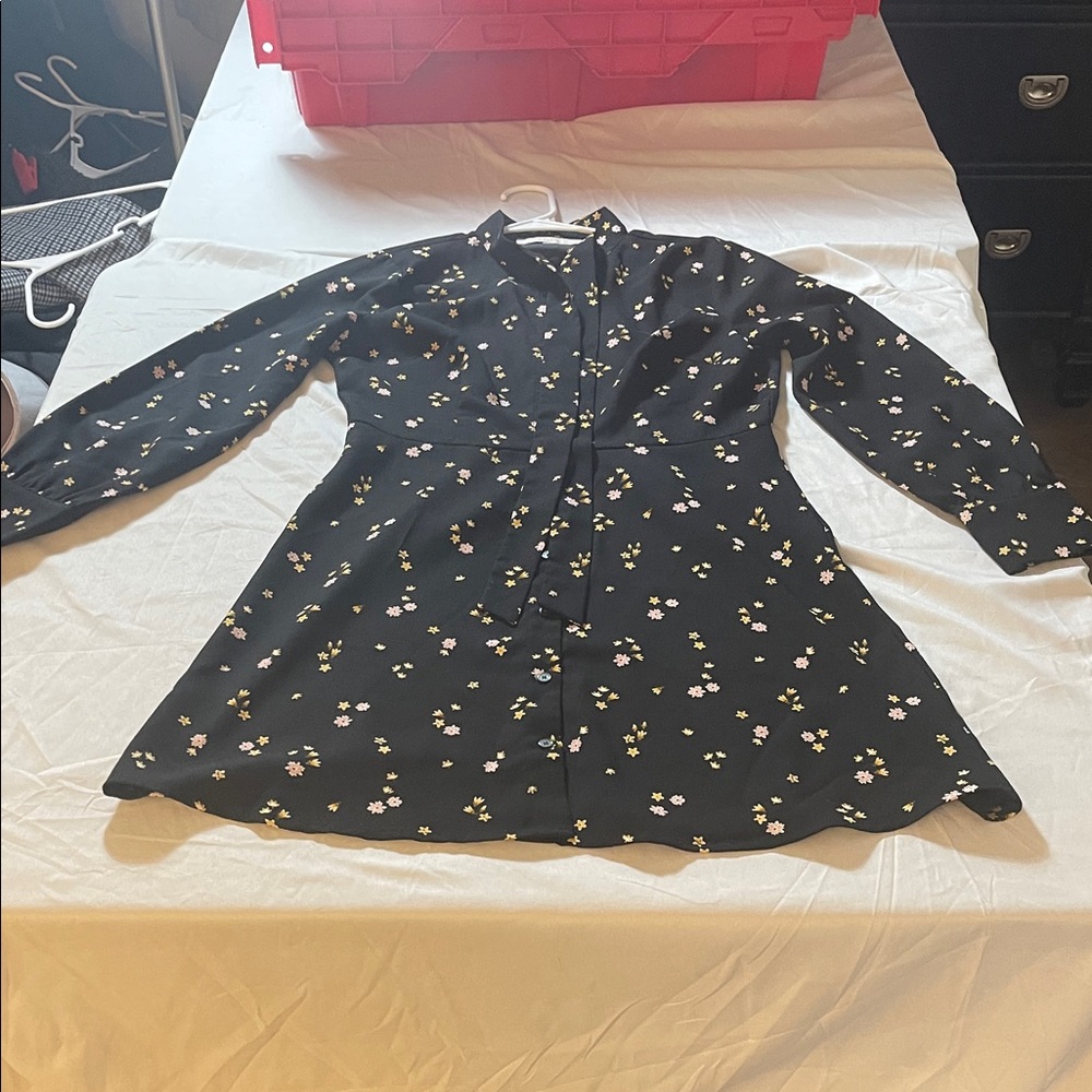 LOFT Black Floral Long Sleeve Dress - Picture 1 of 12